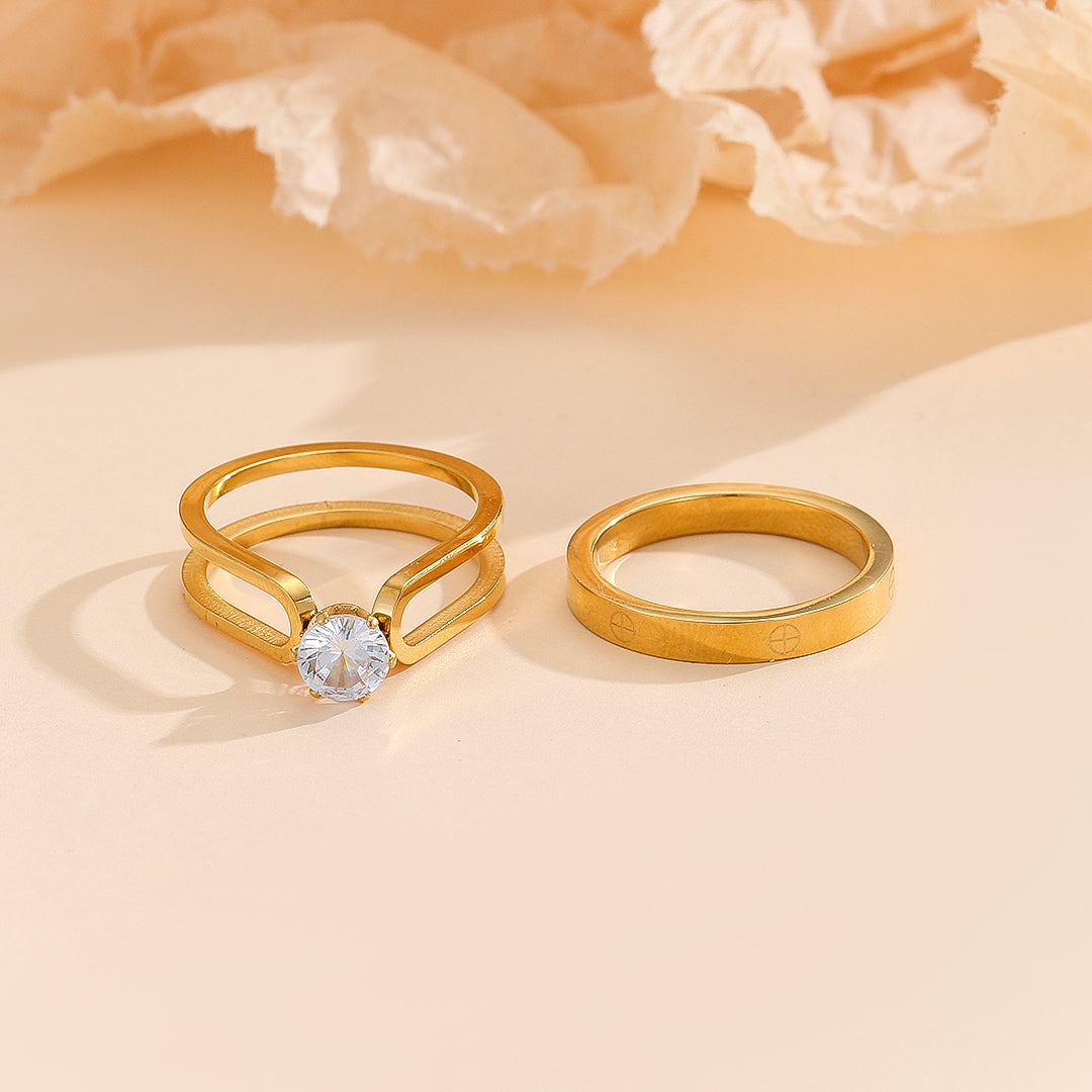 M.E.® Elegant Golden Dou Halo Ring