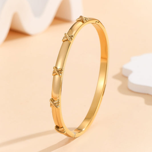 M.E.® Harmony Filigree Gold Bangle