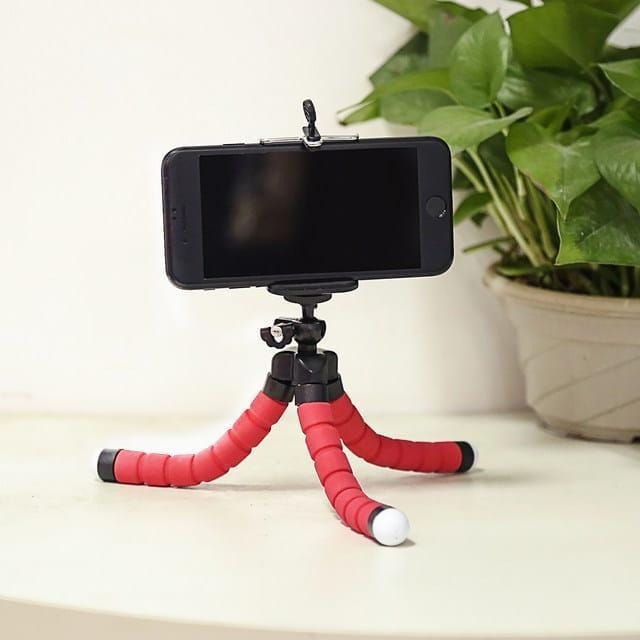 Flexible Mini Tripod & Phone Holder Clip Stand